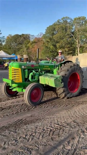 Oliver Super 99 Detroit 22k pull