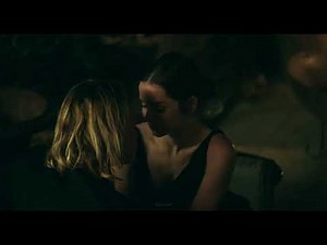 Deep Water 2022 Melinda and Joel kiss Ana de Armas