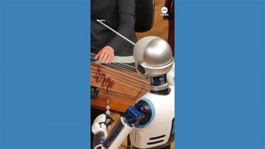 Robot takes stage to conduct orchestra in Seoul