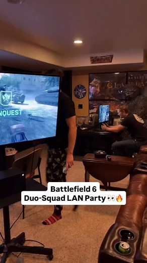 We gotta bring back LAN parties 🥲💯 (via: gamedevgrunt/TT) | The Loot Plug