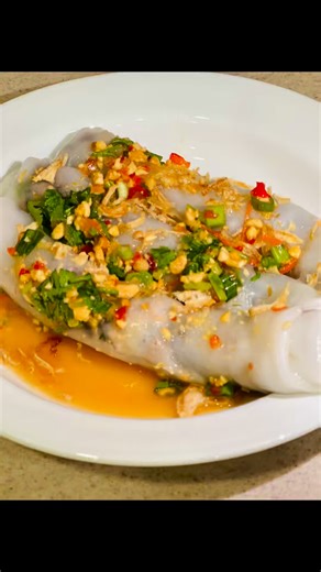 Fawm Kauv Rice Roll Recipe (Banh Cuon) Without the traditional steamer! I like using this recipe as it doesn’t dry up after sitting for a while. It stays soft and holds its texture well. Rice sheets: Mixture 1 1 bag of the 14 oz tapioca starch 2 cups rice flour 6 cups water Mixture 2: making the rue (Ua keeb) 1/2 cup of Mixture 1 4 cups of water Cook over low to medium heat until it comes to a boil and thickens. I normally turn off the stove as soon as I start to see bubbles from the boil. Don’t