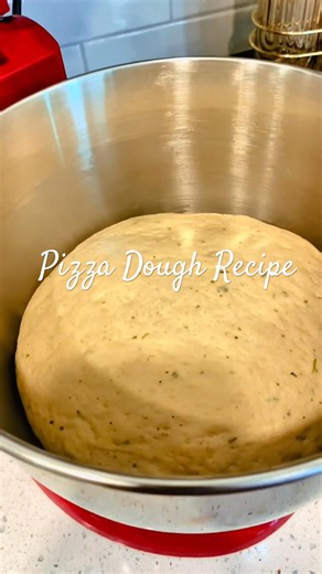 Homemade pizza is easier than you think! 🍕✨ Pizza Dough Recipe #pizzarecipe #pizzadough #pizza