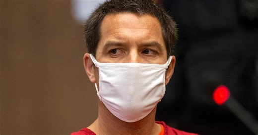 Scott Peterson in court as lawyers aim to test DNA evidence