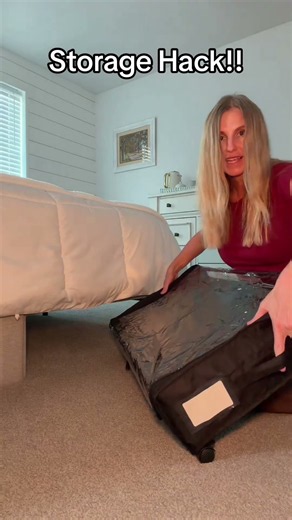 Maximize your space with these under bed storage containers! They’re easy to slide out, help keep