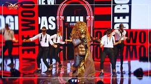 30K views · 150 reactions | 8 célébrités sont encore en compétition 濾  女 秊 礪  療 連 2 d'entre elles devront tomber le masque... Qui allons-nous découvrir ? 樂 Rendez-vous vendredi à 21h05 surTF1 | Mask Singer | Facebook