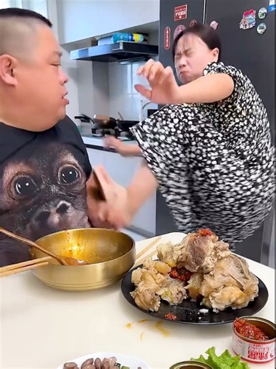 Hilarious Husband and Wife Eating Challenge