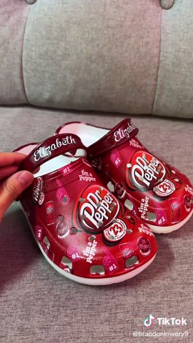 So cute DR PEPPER 💕for you#drpepper #clogs #drpepperCLOGS #drpepperlover #ilovedrpepper