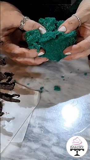 How to Make the Easiest 2-Ingredient Edible Moss!