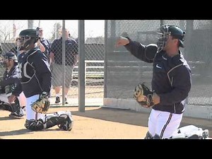 Making a baseball mitt fit: Breaking in a glove like a pro