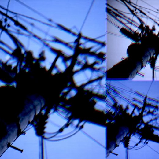 Exploring Connection Themes in Serial Experiments Lain