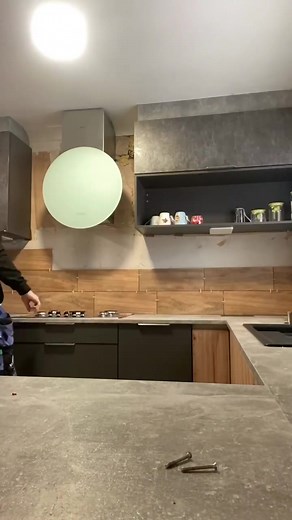 Wood Effect Kitchen Splashback Design | DIY Tiling Inspiration