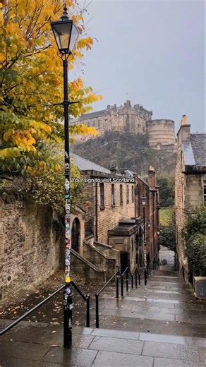 EDINBURGH, SCOTLAND:🏴󠁧󠁢󠁳󠁣󠁴󠁿 The Ultimate Travel Guide (2026)#scotland #ytshorts #shorts