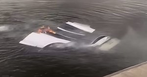 Watch as submerged Tesla Model X at Florida boat ramp burns underwater