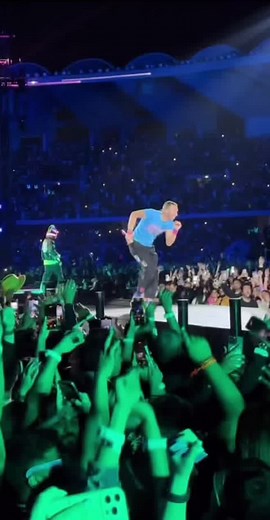 Coldplay Concert Experience in Abu Dhabi