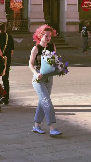 Making Someone Happy: The Power of Giving Flowers to Strangers