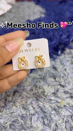 Affordable Korean Earrings 💕 Meesho Unboxing #shorts #meesho #trending #unboxing #jewellery #viral