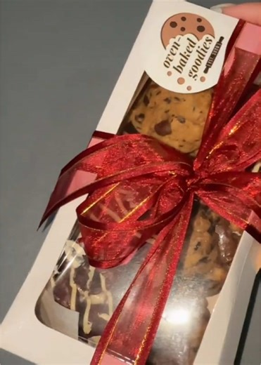 Food vlogger ang atake😭✊ but guys YOU REALLY SHOULD TRY THE COOKIES (naguba ang ako diet fr🤓) Nag mukbang ug cookies hehehe #fypシ゚viral #fyp #food #mukbang