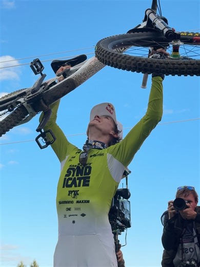 27K views · 252 reactions | Santa Cruz Bicycles on Reels | Facebook