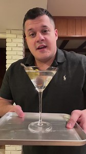 Why I could never be a waiter 😂 #humor #funnyvideos #hilarious #memes #viral #trending #funny | Gianni Palumbo
