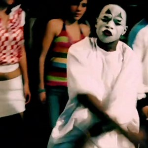 14K views · 992 reactions | Don't Hold Back! Released on this day on 22 November 2004: 'Galvanize', the first single from the album 'Push the Button'. Featuring the mighty Q-Tip. Music video by Adam Smith. ✊⚡https://youtu.be/Xu3FTEmN-eg?si=bka6SNsTVsWIEWCW #thechemicalbrothers #onthisdayinmusic #tbt #krumping #pushthebutton | The Chemical Brothers | Facebook