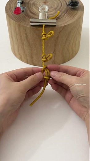 Clothesline Knot to Stop Hangers from Blowing Away, Easy Anti-Wind Hack #diy #knot