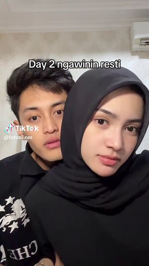 Fahmi dan Resti: Momen Romantis di Bali dan Nikahan
