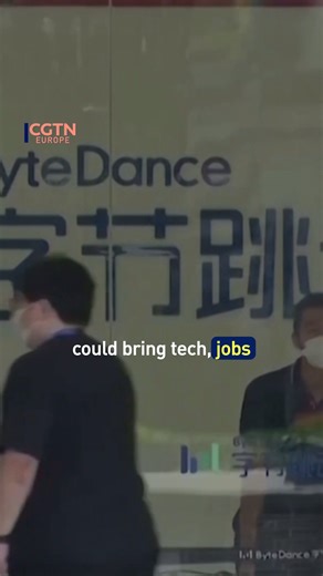 Tiktok is investing 1.4 billion into a new data centre in Finland as part of ‘Project Clover’ - a plan to build secure data enclaves across Europe. With EU privacy concerns on the rise, TikTok is making moves to prove they’re serious about protecting user data. #TechNews #TikTok #ProjectClover #DataSecurity #EUPrivacy | CGTNEurope