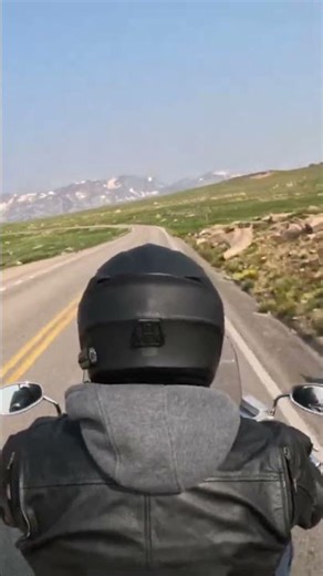 Beartooth Pass #beartooth #beartoothpass #motorcycleride #motorcycletour #motorcycletrip #bestroads