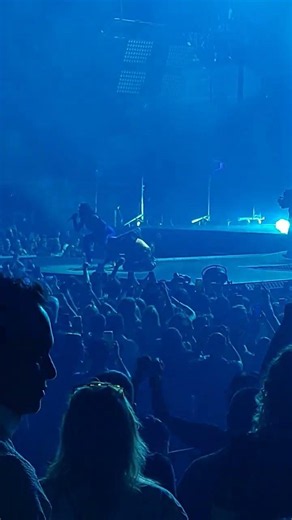 Demi Lovato & Adela - Really Don't Care Houston, Texas #demilovato