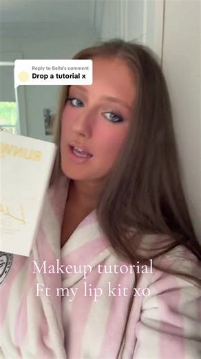 Replying to @Bella makeup tutorial 🫦 #fyp #foryou #makeup #makeuptutorial @Runway Room Cosmetics