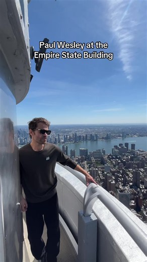 Paul Wesley at the Empire State Building — Paul Wesley NYC Sighting