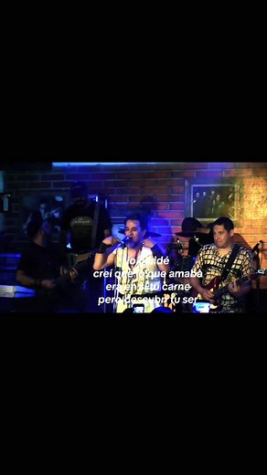 Y seguimos buscando desde los archivos de @La Castañeda oficial “CENIT” Trance 1999 Edmundo Ortega Oz de León, Omar de León Salvador Moreno #LaCastañedaRockenEspañol #GFP_Oficial #LaCasta #buscandoenlosarchivosdeLaCastañeda #porquerecordaresvolveravivir #XXXVañosdehistoria #rockenespañol #fyp #paratii #cenit #alternativerock #rock #90s