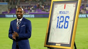 Former USMNT star DaMarcus Beasley previews England vs USA