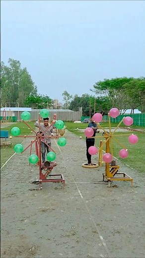 Don't Pop the Wrong Balloon! Extreme Team Challenge 🏆