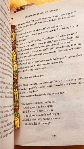 Alice Through the Looking Glass, Lewis Carroll