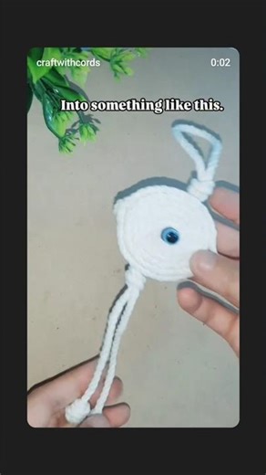 “Turning simple yarn into soulful macramé art, one knot at a time.”#macrame #diymacrame #macrameknot