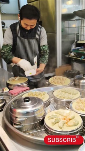 Korean dumplings called Mandu (만두)#seoul #koreanagaram