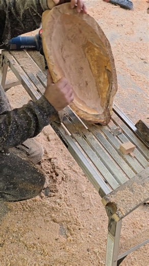 I turned a cherry tree into a bowl, subscribe for part 2....#shorts #viral #trending #woodworking