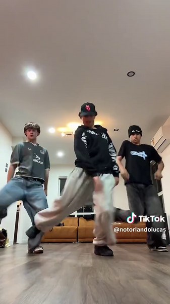 2 People Bongos Dance Tutorial | Learn the Outside Dance Moves!