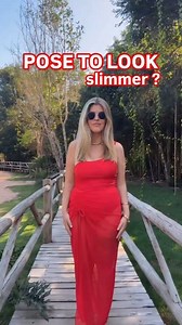 3.1M views · 11K reactions | Pose to look slimmer?  #poses #posestips #posingideas #posesforpictures #posing #posingcoach #posingforthecamera | biabeible | Facebook