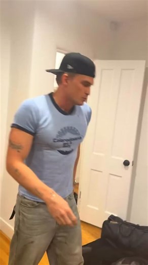 caught in a flashback to opening @lilbieber Believe Tour, I heard this tune every night. 2012’s back big | Cody Simpson