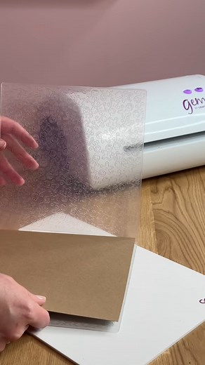 We LOVE our festive Gingerbread People embossing folder 😍 | Chloes Creative Cards