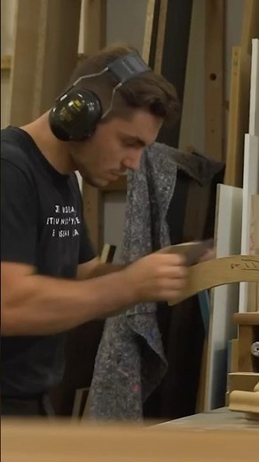 Découvrez le métier de menuisier ! #OnEstLàPourVous #poleemploi