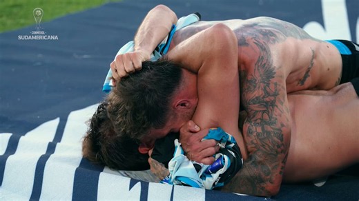 Ive seen gay porn less gay than this
