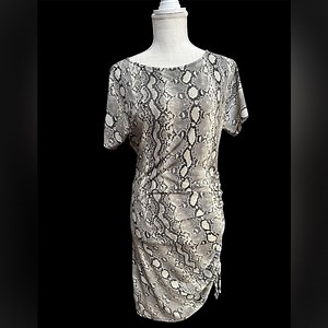 Michael Kors sz SM python snake print shirt sleeve dress w lace up side detail