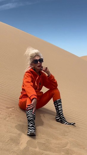 Hilarious Sand Dune Adventure with Ten People 🤣 | Fashion Over 70