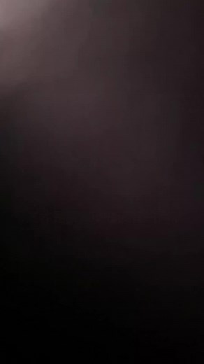 If you have children at home who are always playing with their phones, take a look at this spinning top, and your children can play happily with it.🤩🤩🎉#toys #gyro #spinningtoptoy #kidstoys