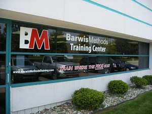 Trainer Opens Fitness Center for Professional Athletes, Public