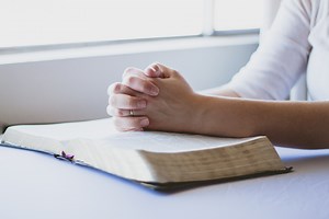 Cele mai puternice rugaciuni pentru reusita la examene. Pot fi rostite si de catre copii, si de catre parinti - Sfatulparintilor.ro