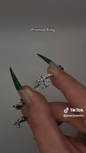 The Meaning Behind Promise Rings and Their Significance